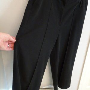 Tommy Hilfiger ankle length full legged pants